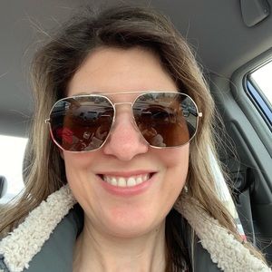 Meet your Posher, Stacey